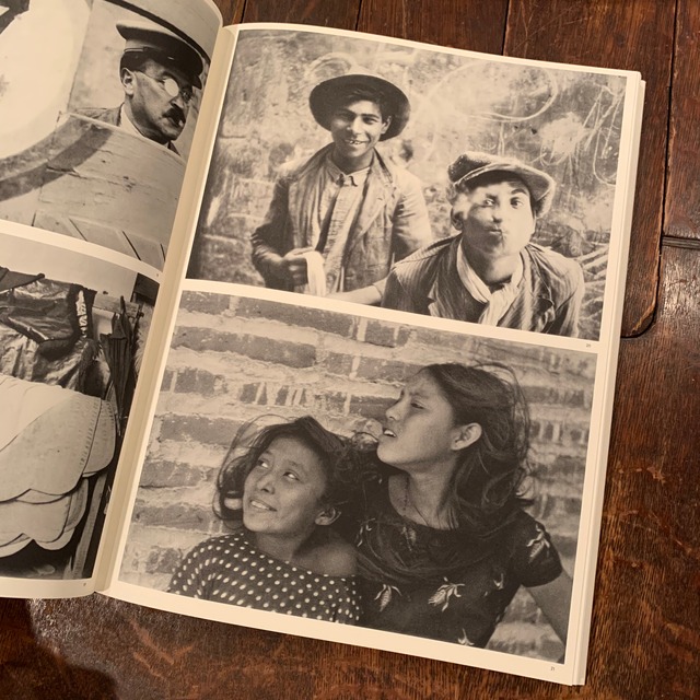 The Decisive Moment 決定的瞬間 Henri Cartier Bresson アンリ カルティエ ブレッソン 百年