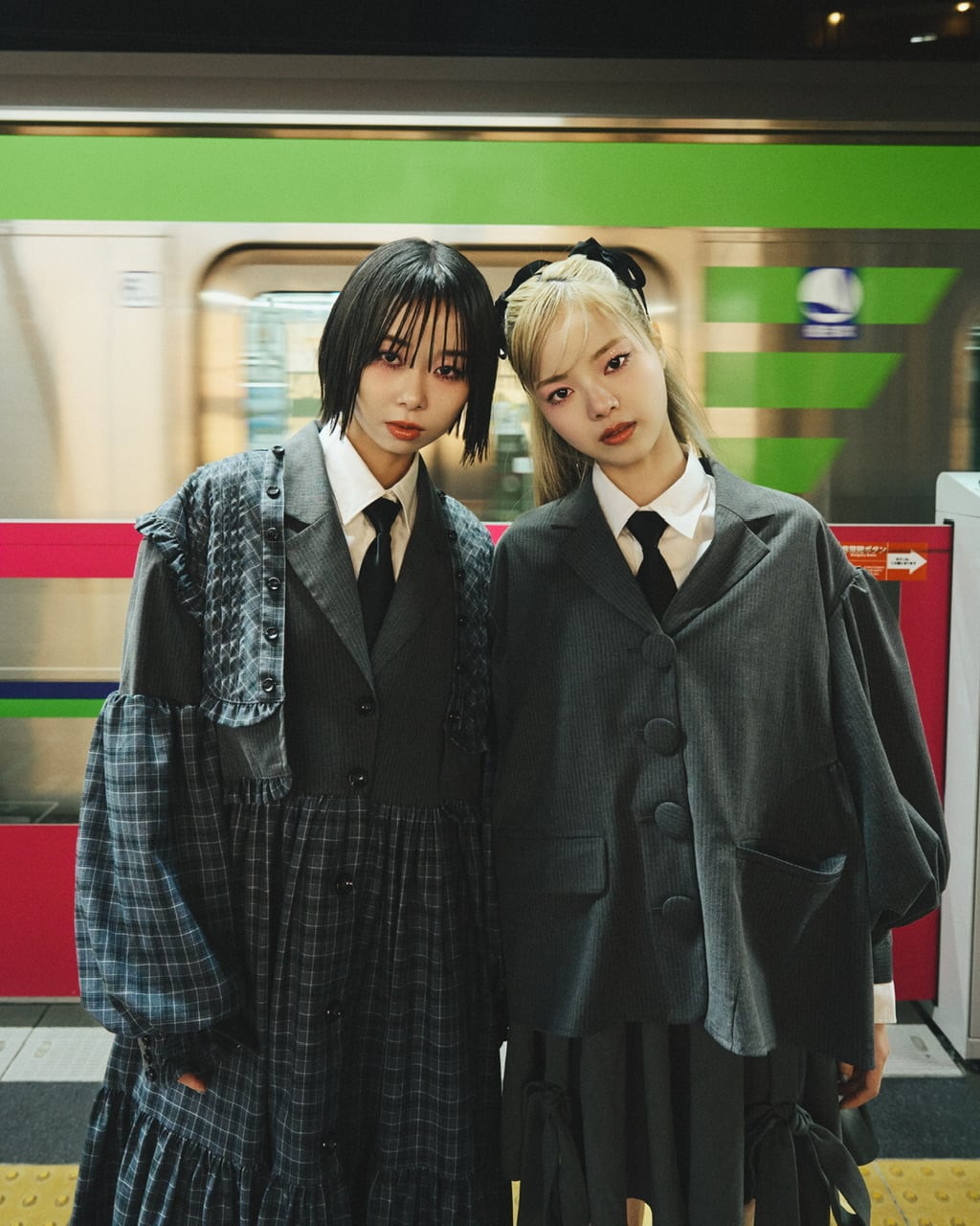 パフスリーブジャケット RED | HEIHEI