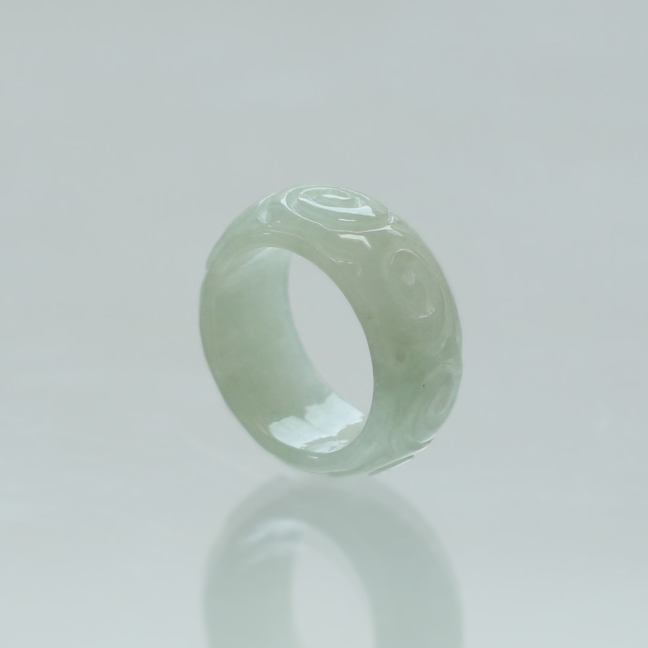 【13号】 Carving NyoYi  翡翠くり抜き甲丸リング A貨翡翠 jd_rg2511