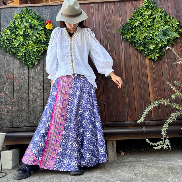 ボヘミアンフリンジブラウス