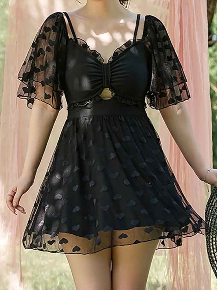 ハートドット柄ブラックシースルーワンピース水着 大人かわいい ガーリー 人気 フレアスリーブ オフショル 大きいサイズ 韓国 CH8579 | chulachula【チュラチュラ】|可愛い大きいサイズ韓国レディースファッション通販