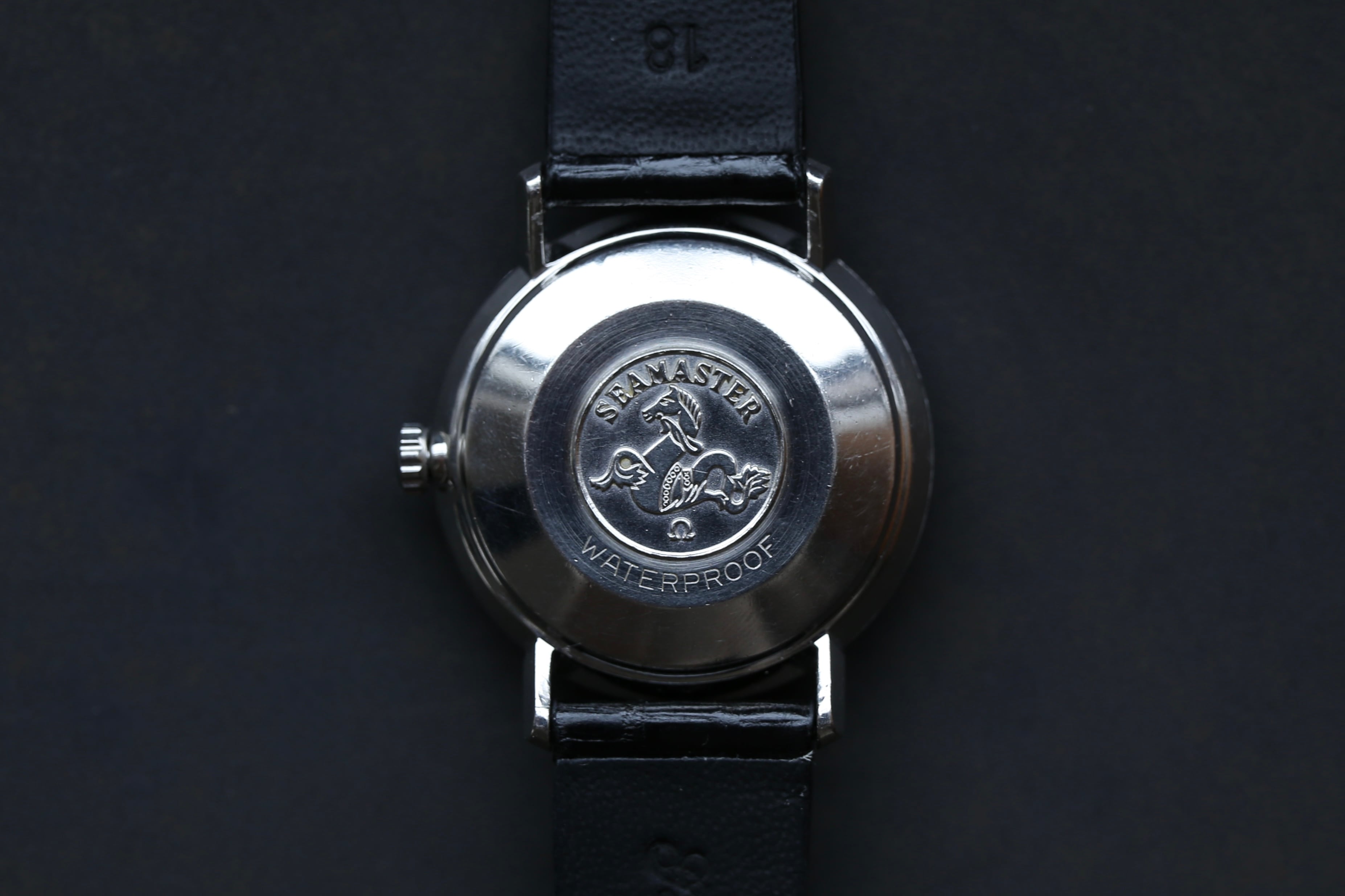 OMEGA】1963年製 オメガ シーマスター デビル デイト ”ラウンドS