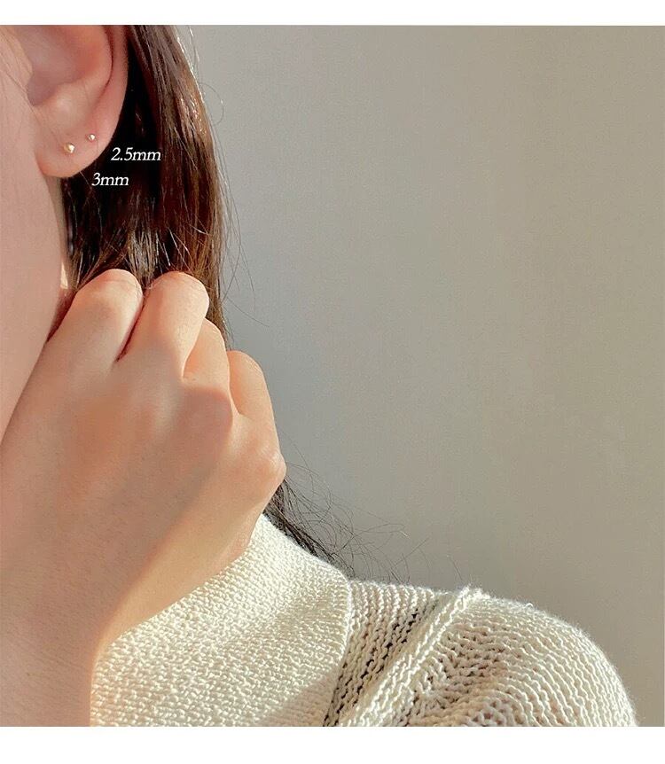 【関税込み】HYEIN SEO シルバー Crescent ピアス 999sliver pierce/999純銀シルバー 軟骨ピアス シンプルピアス