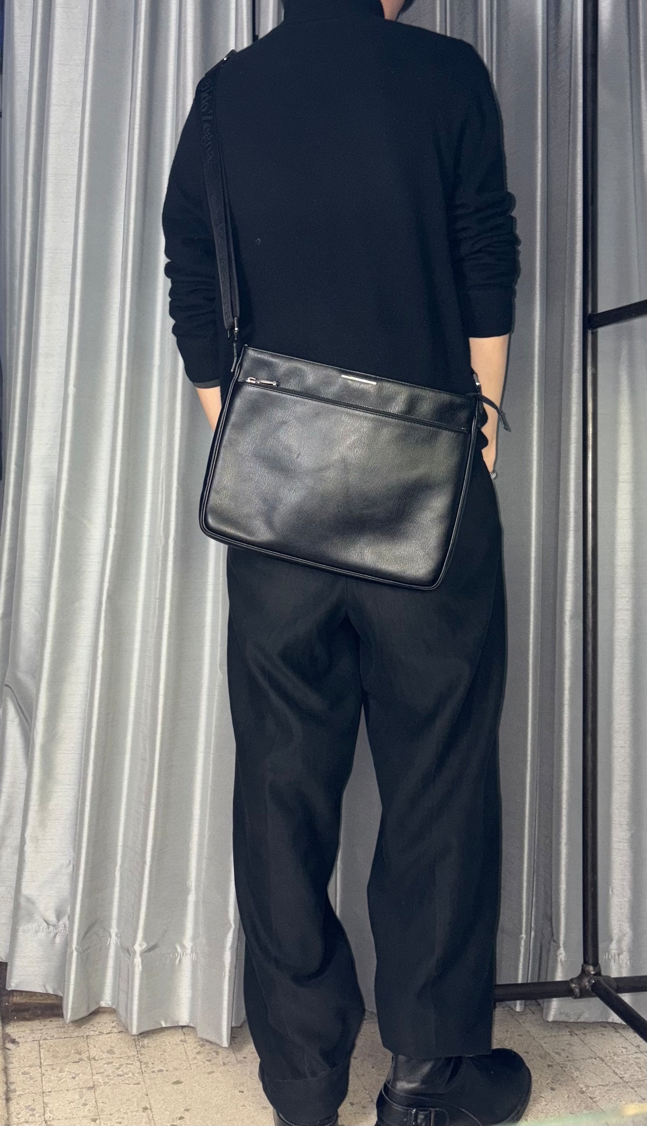 ERMENEGILDO ZEGNA black leather shoulder bag