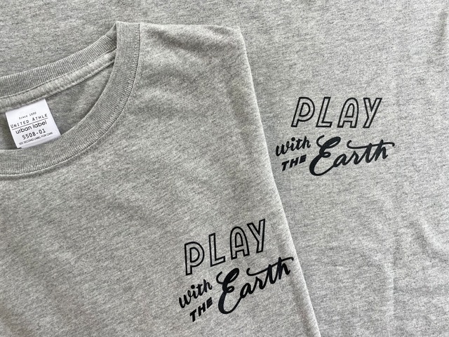 CINEMA CARAVAN Tee Gray