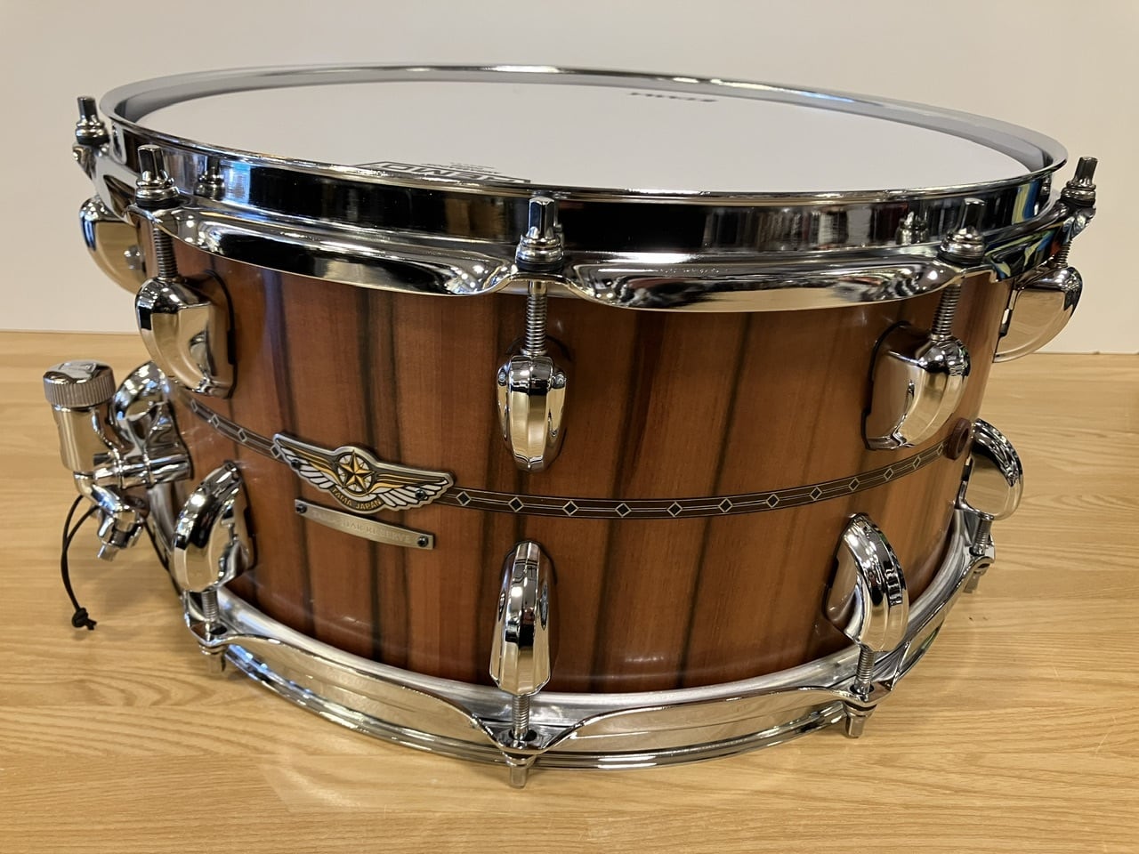 Rhythm & Drums magazine | DRUM SHOP ACT