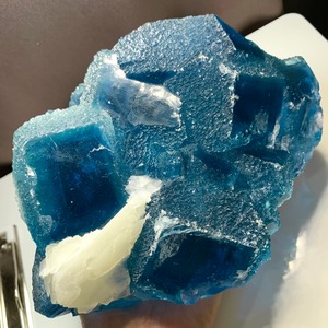 オーナー秘蔵プレミアム！真のディープブルーフローライト原石クラスター