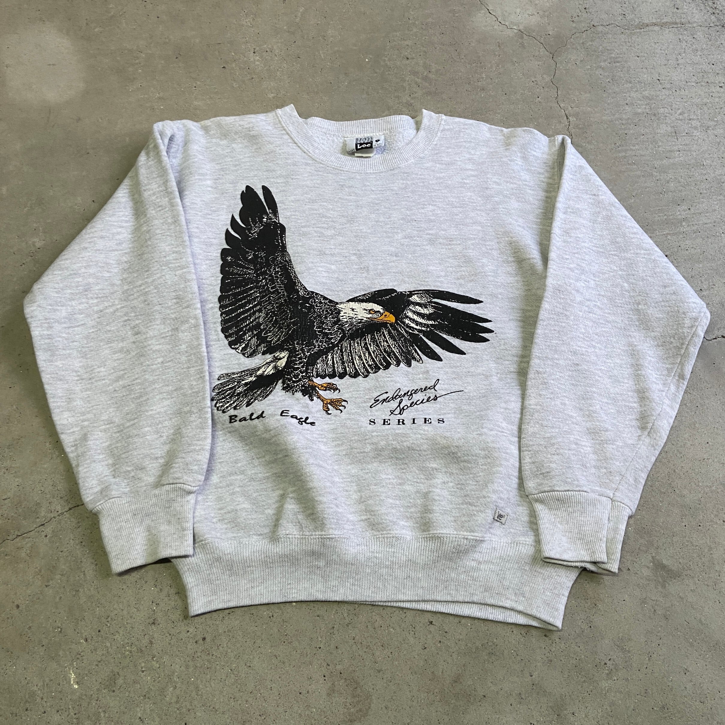 Usa製 90年代 Lee リー Eagle イーグル 鳥 アニマル プリント スウェットシャツ メンズs レディース 古着 トレーナー グレー ヘビーウェイト 90s ヴィンテージ ビンテージ スウェット Autumn22 Cave 古着屋 公式 古着通販サイト