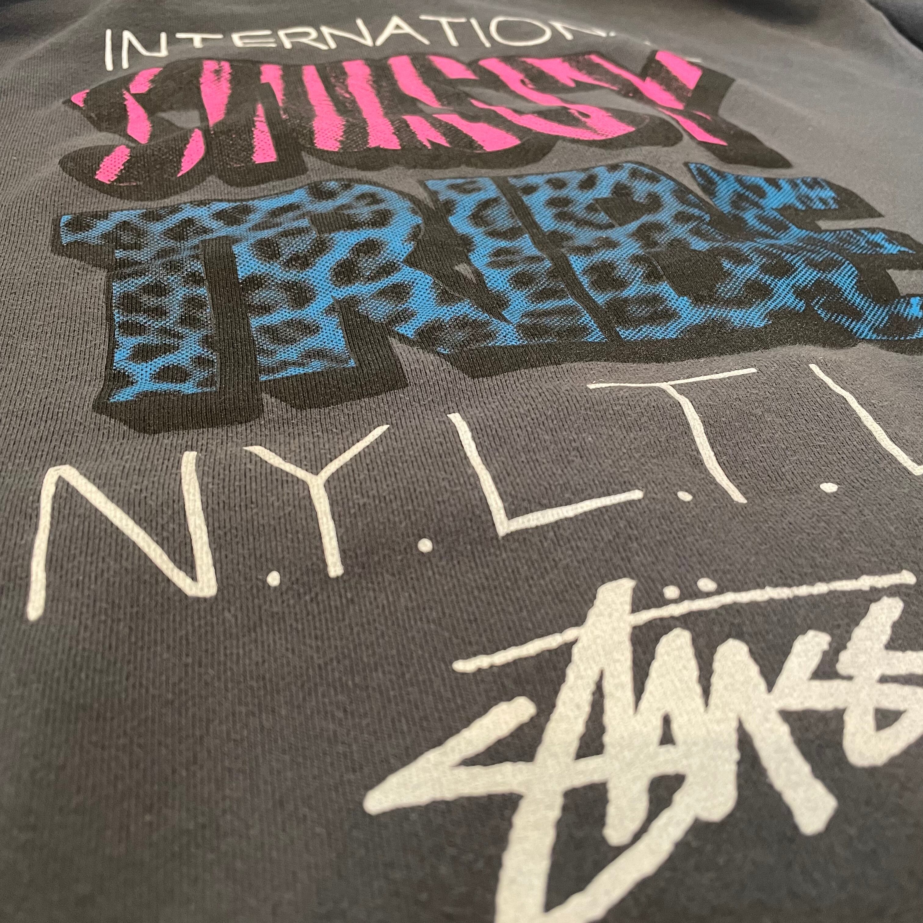 STUSSY】International St?ssy Tribe ステューシー バックプリント ...