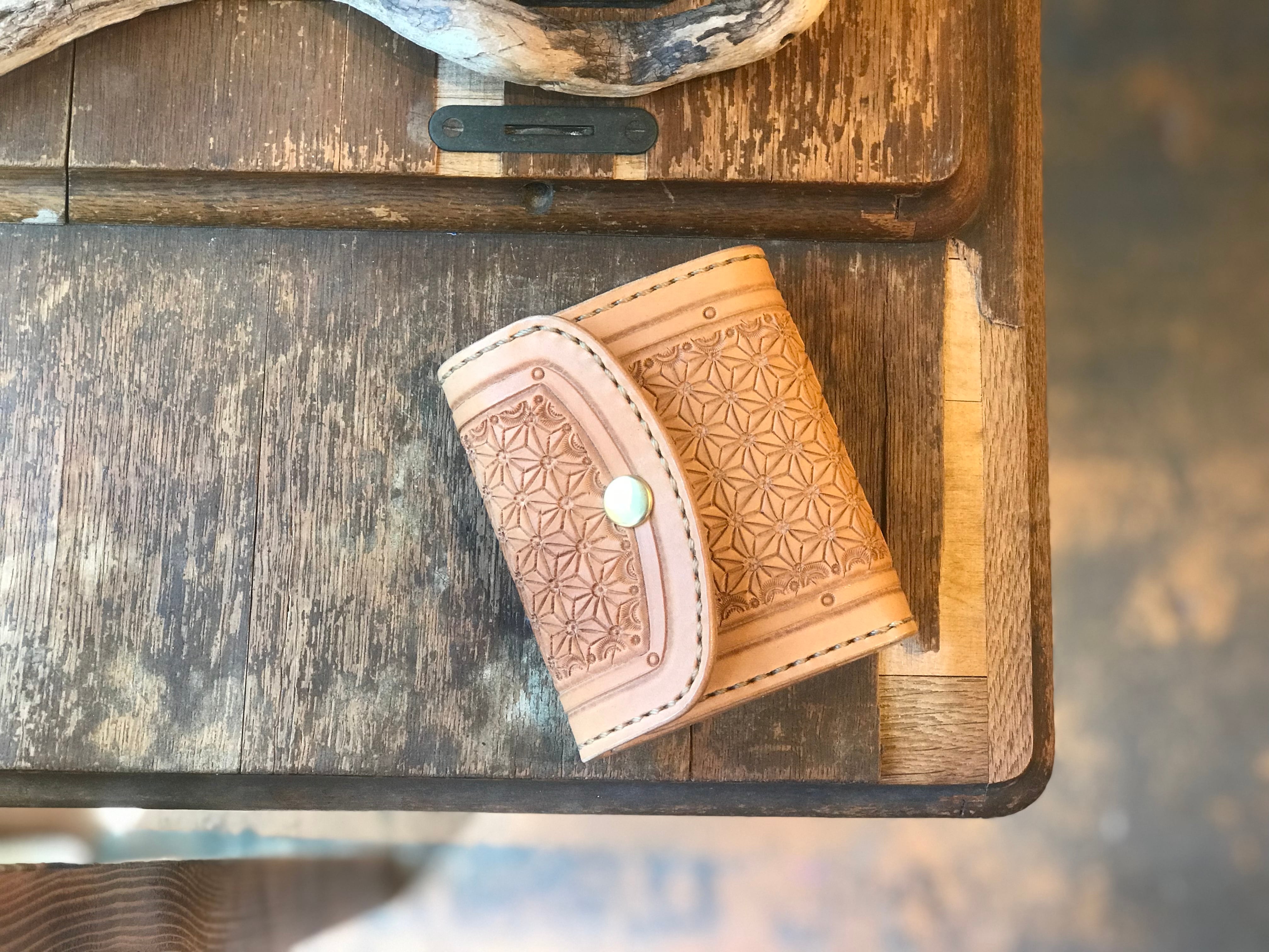 麻柄三つ折り財布