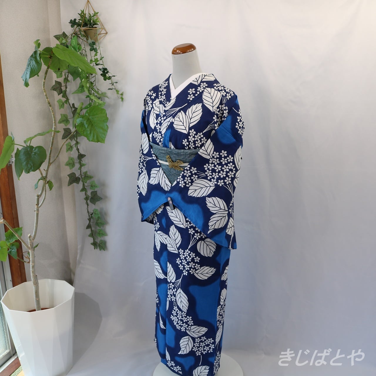 綿麻浴衣 藍に紫陽花 | きじばとや
