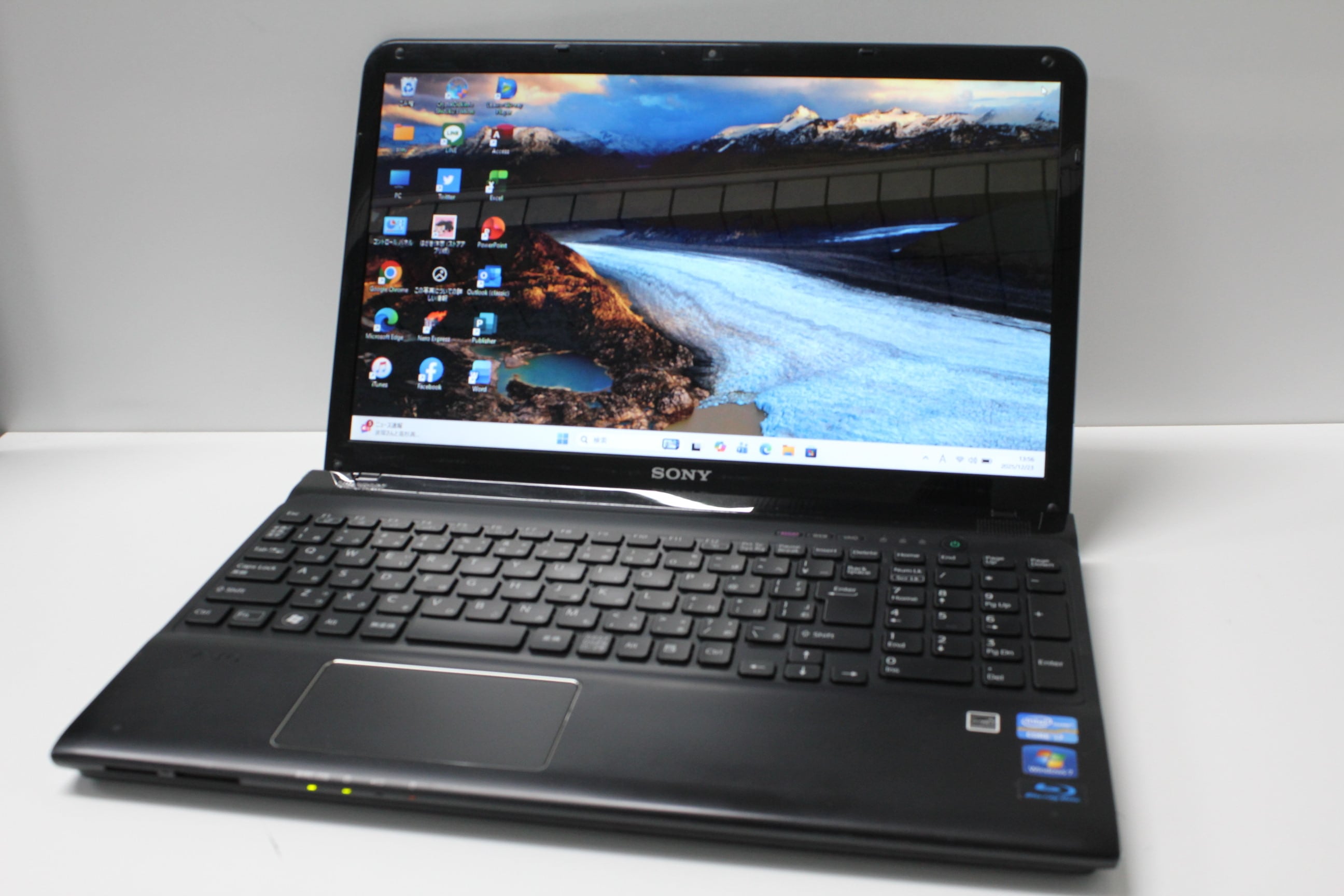 中古ノートPC】SONY〈VAIO Fit 15E mk2〉Intel Core i7/SSD480GB 中古ノートPC】SONY〈VAIO Fit 15E mk2〉Intel Core i7/SSD480GB