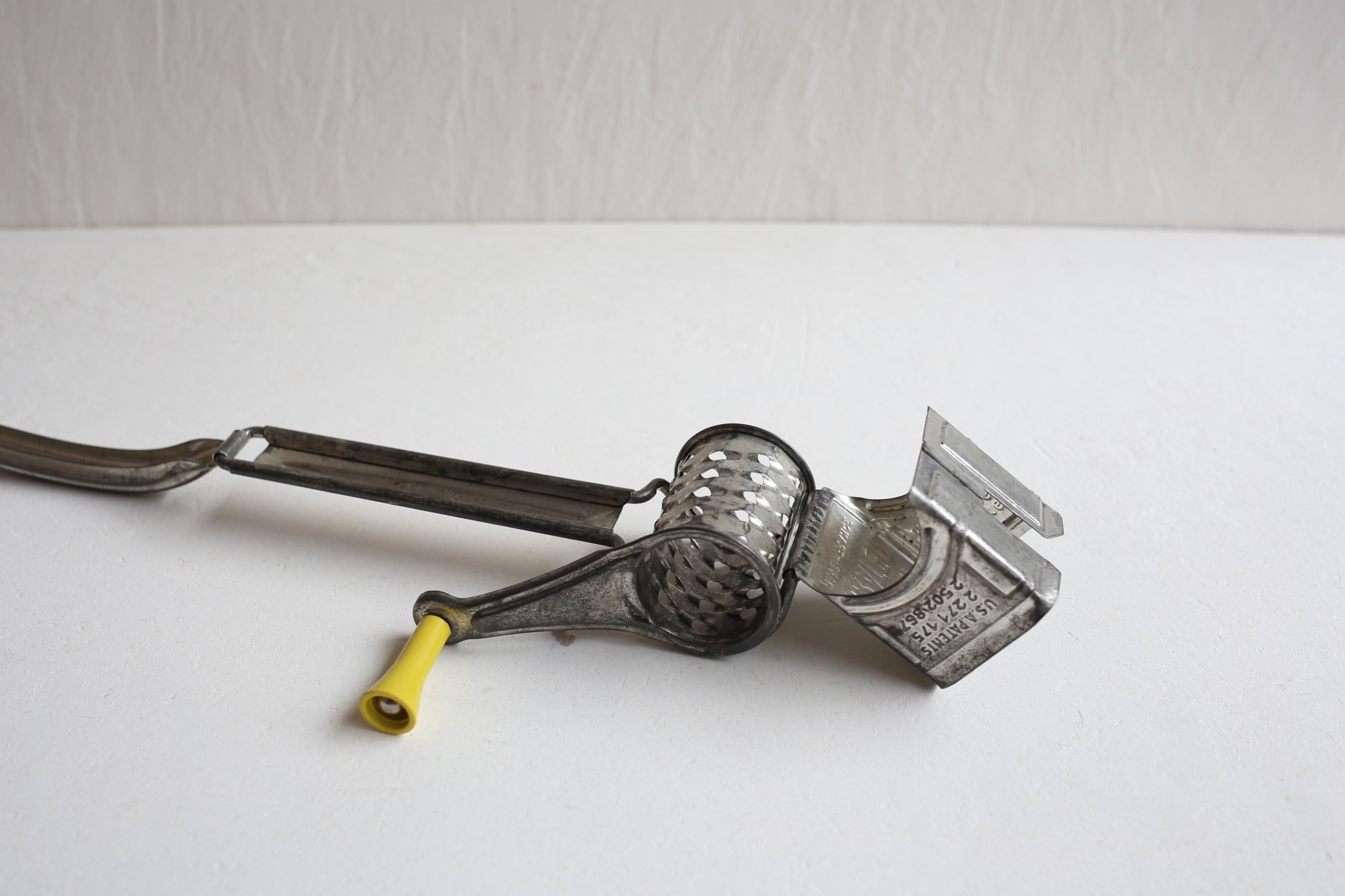 フランス アンティーク ヴィンテージ チーズグレーター チーズおろし