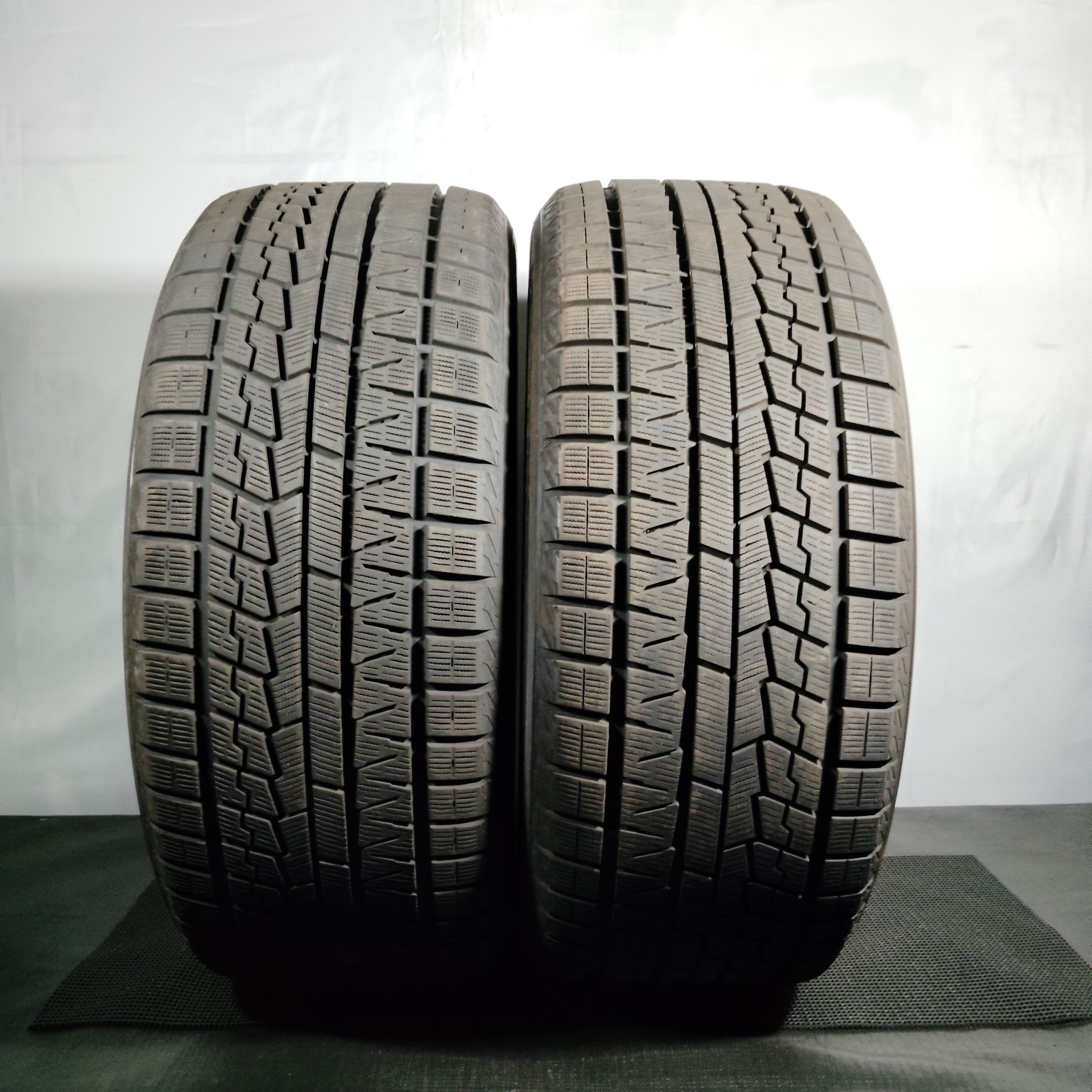 ① アイズガード 255/45r19 2本セット 送料無料 新品 正規品 19インチ 255/45R19 104Q XL ヨコハマ アイス
