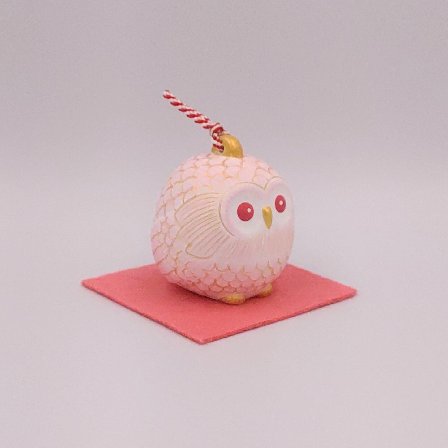 土鈴フクロウ(ピンク) | 博多人形工房いしだ