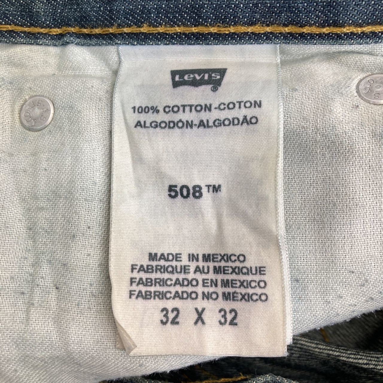 Levi