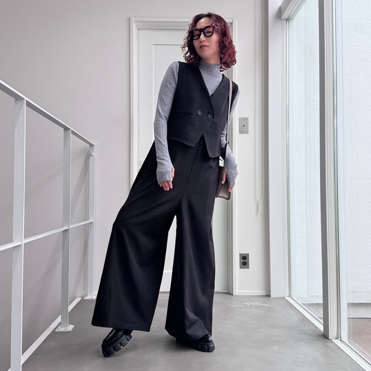 ショートジレall in one/ブラック