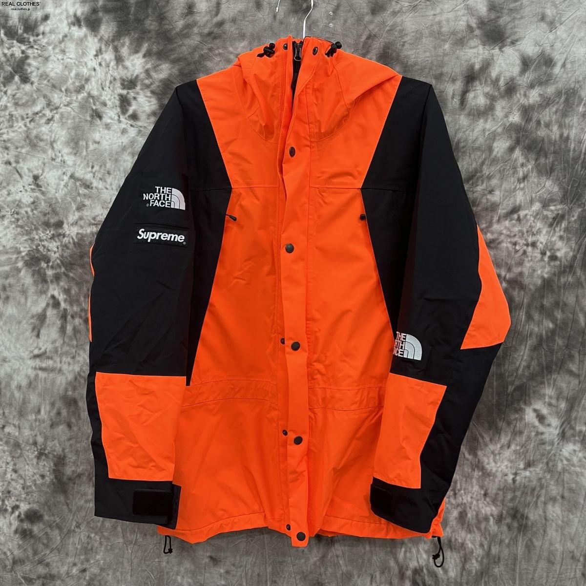 Supreme TNF Mountain Light Jacket orange