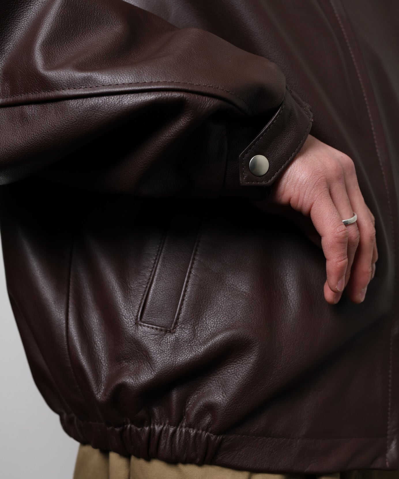 UNIVERSAL PRODUCTS. / 261-60405 LEATHER BLOUSON (BROWN