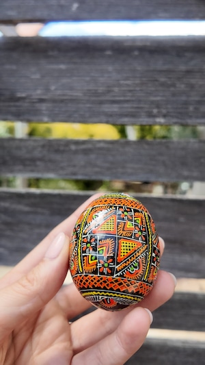 装飾用木製プィサンカ（イースターエッグ）with stand　コロミヤモデル