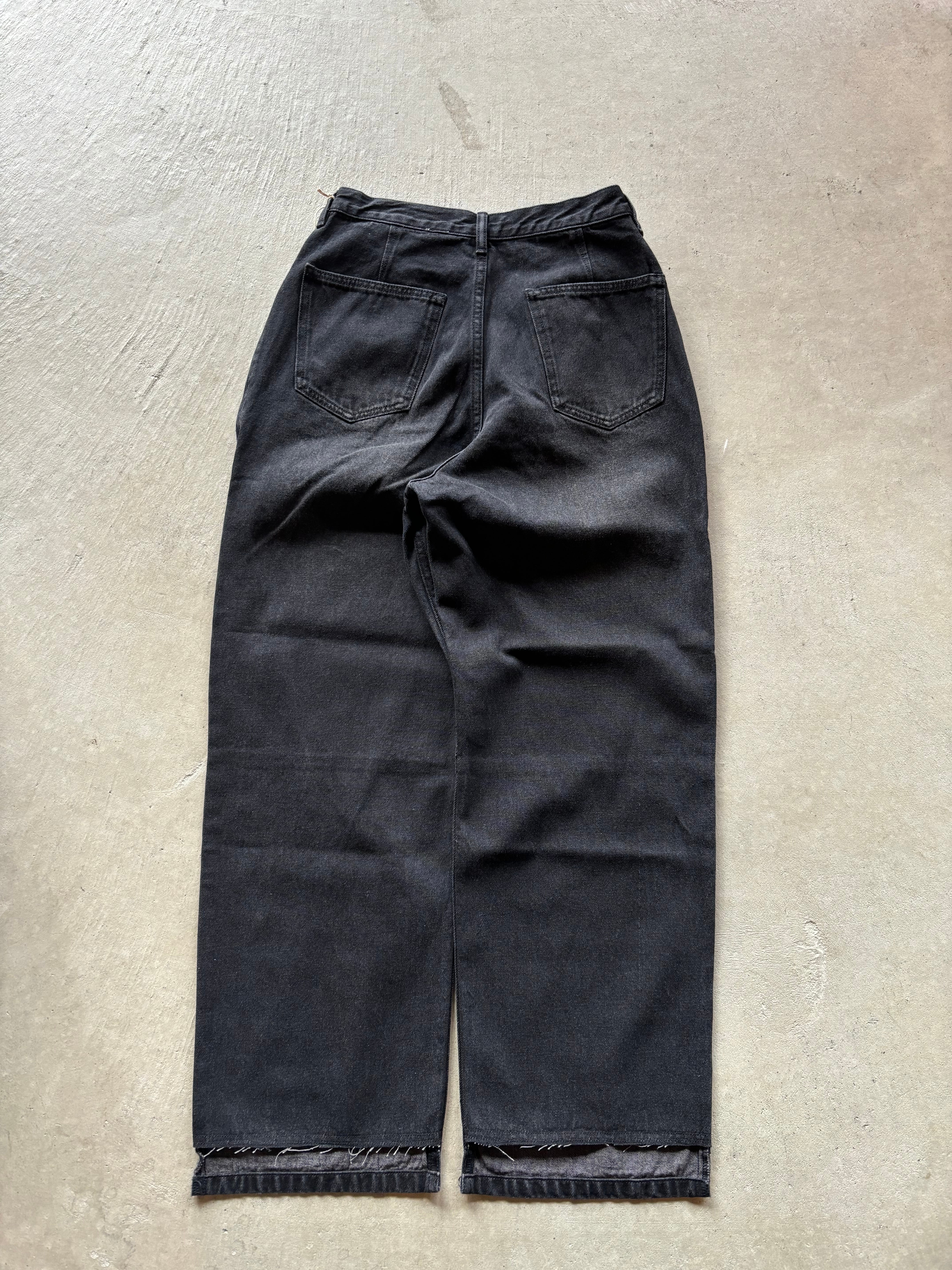 YENN【TUCK BELT DESIGN PANTS】 | LARGE LAB TOWN
