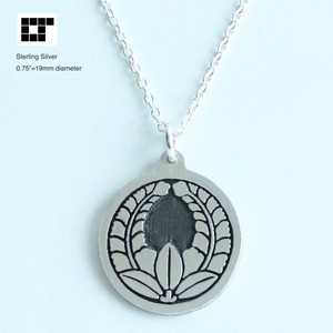 家紋　ペンダント　丸に上がり藤