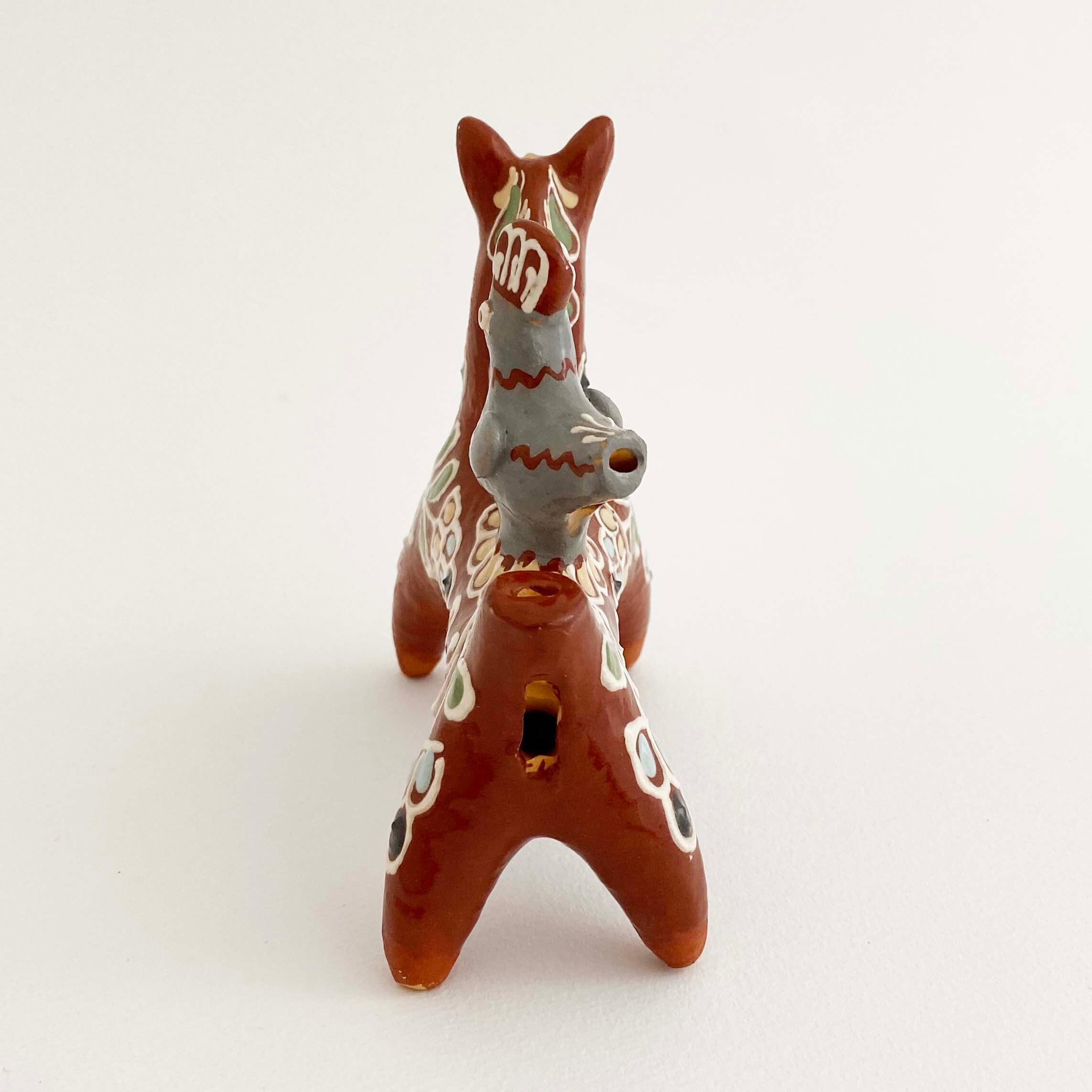 ウクライナ産  オピシュニャ土人形（馬と鶏 / 灰色の鶏）