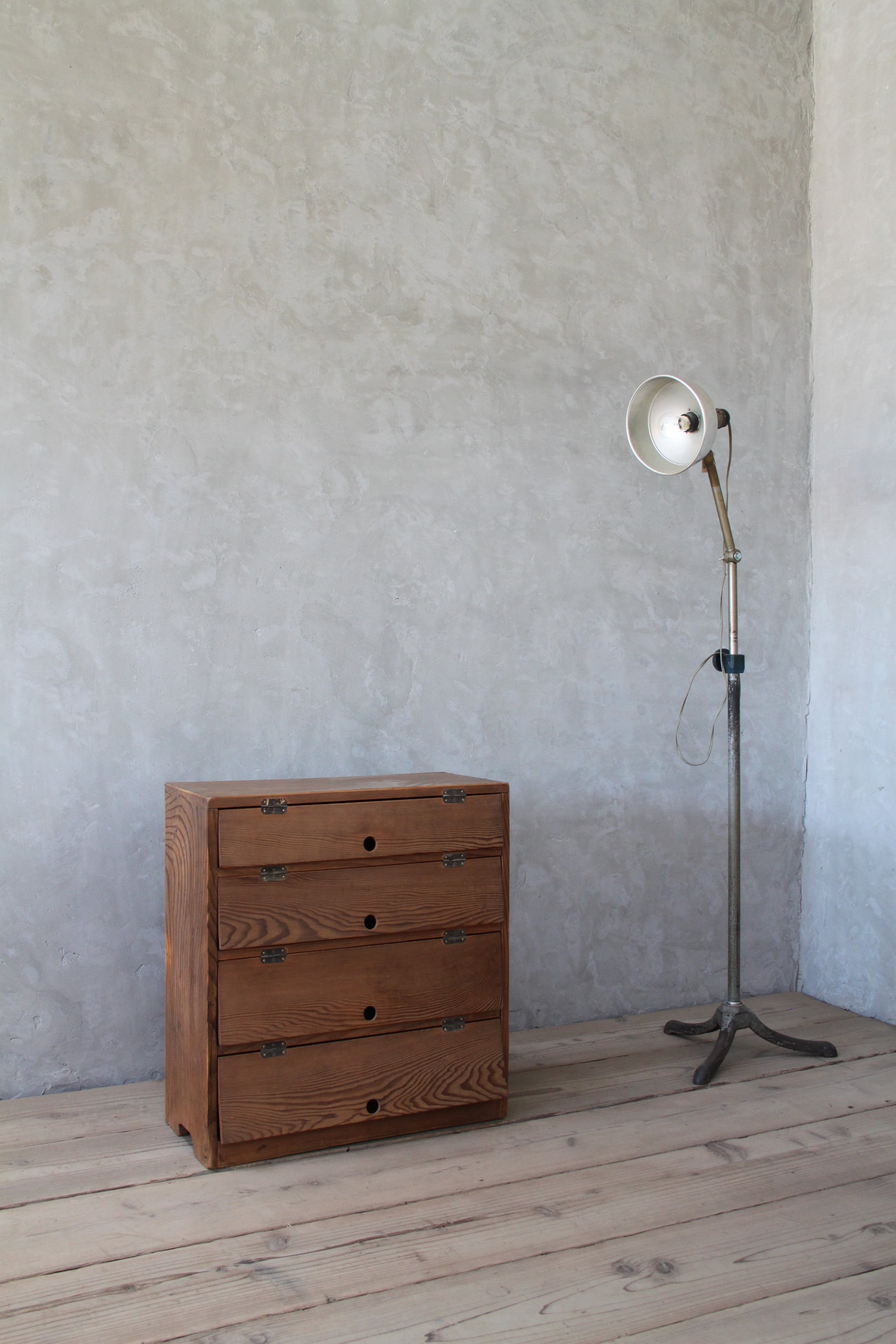 パタパタの収納棚 古家具/古道具/アンティーク/棚/収納/ | はことあし