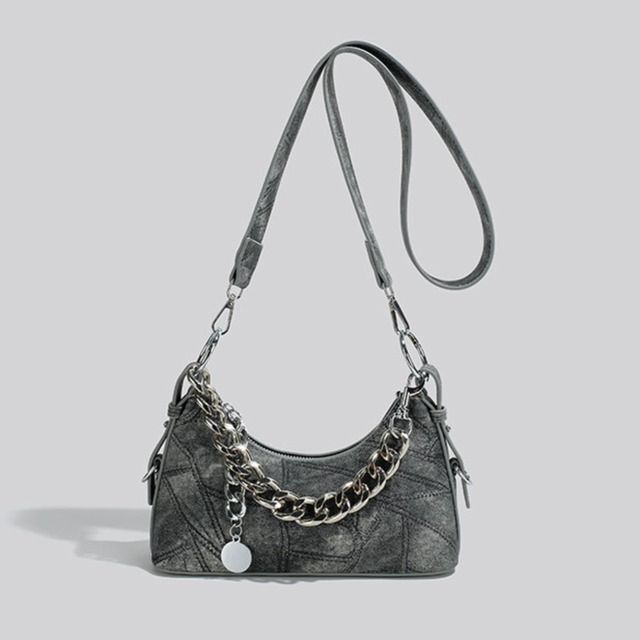 quilted chain decoration shoulder bag la3082