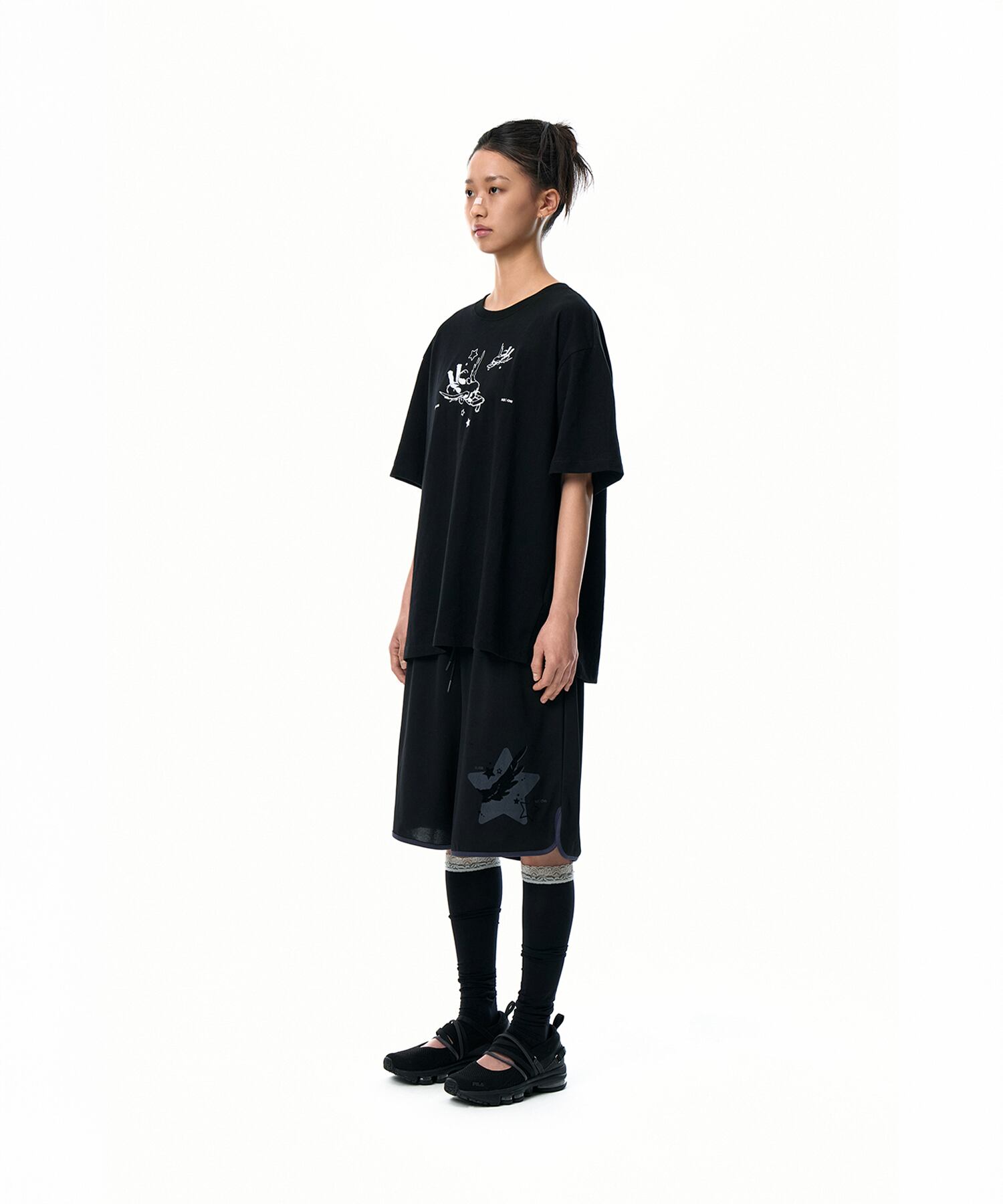 OJOS] OJOS x NOITOW SHU Graphic T-shirt / Black 正規品 韓国