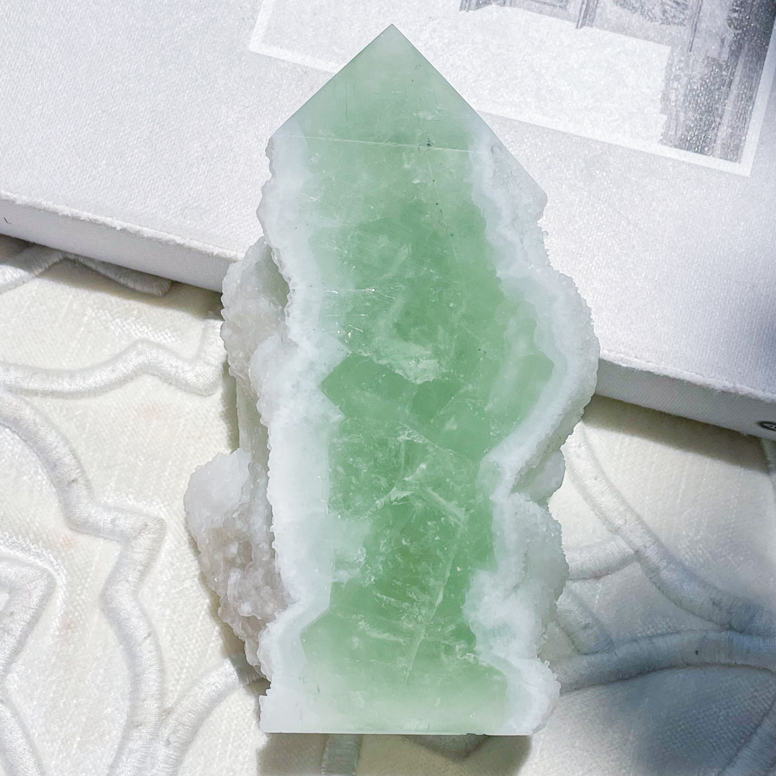 Green Fluorite Rough Point ✧ グリーンフローライト 原石ポイント