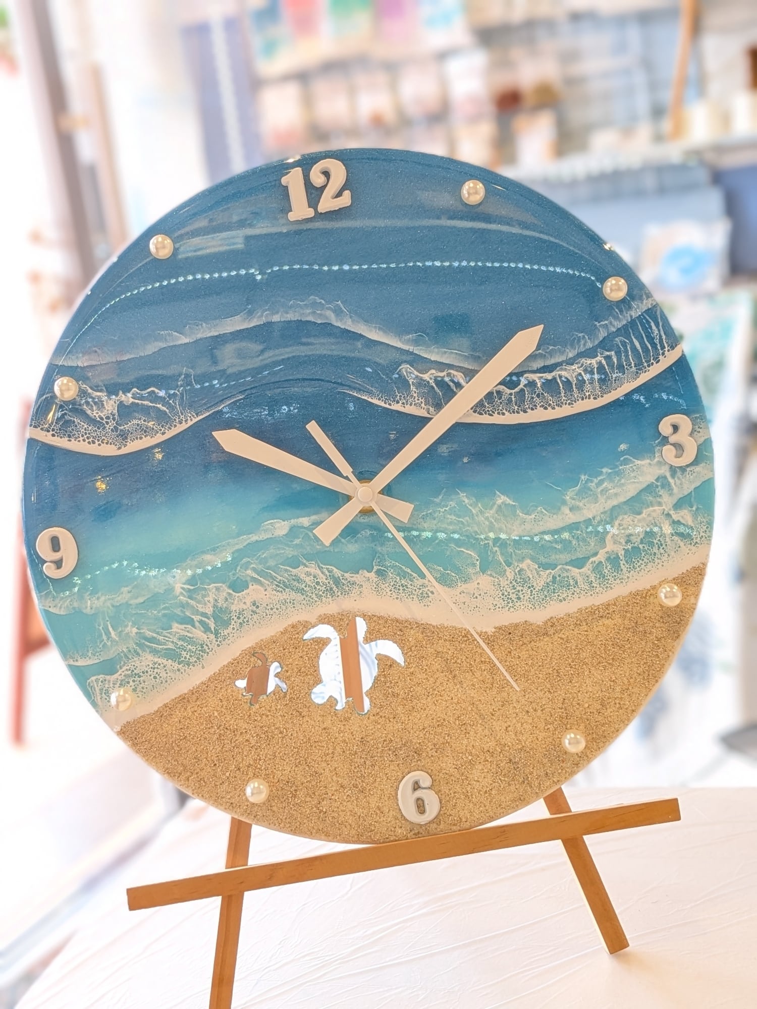 ⑩海の時計 パステルグリーン×ウルトラマリン レジンアート （ガラス