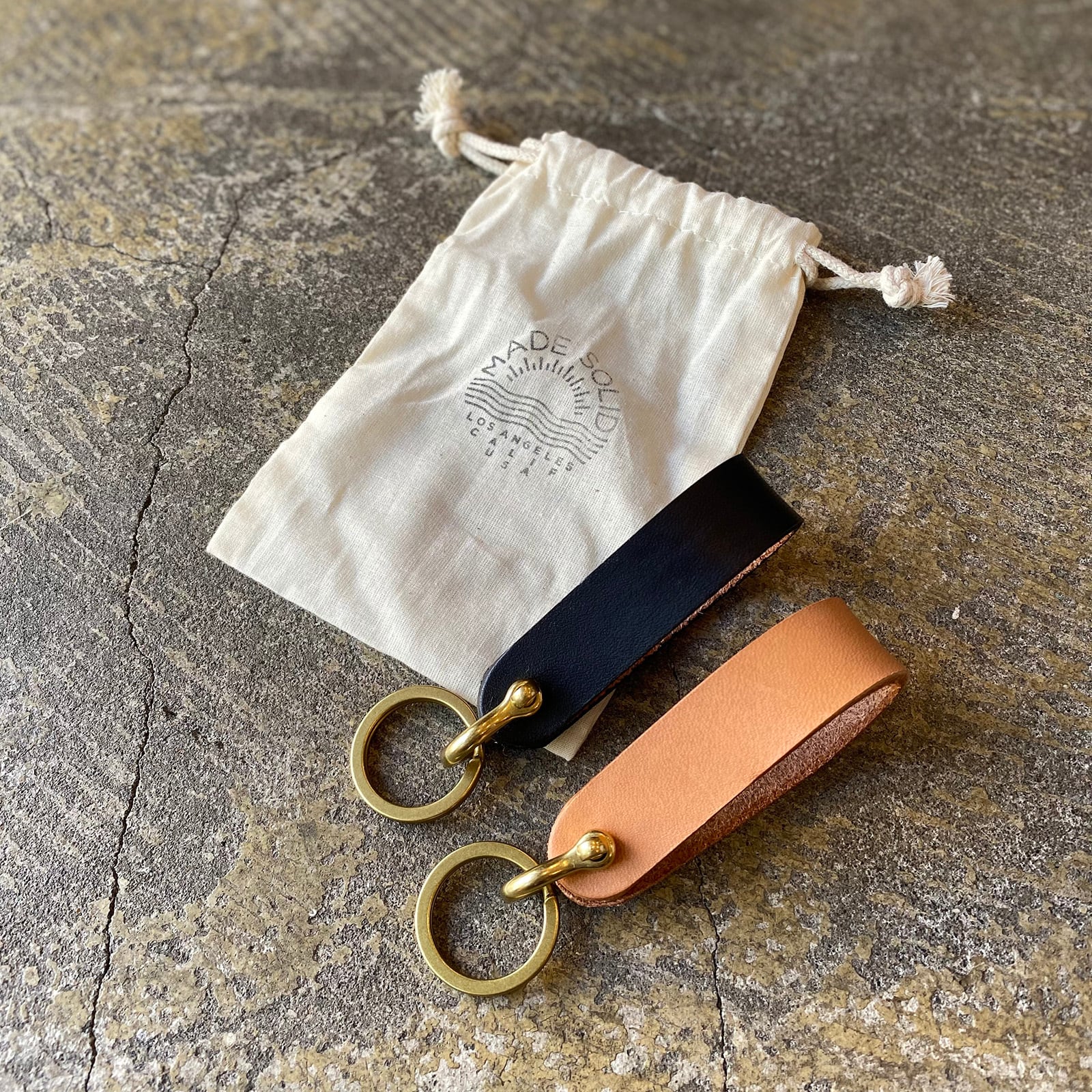 Made Solid Key Fob_4