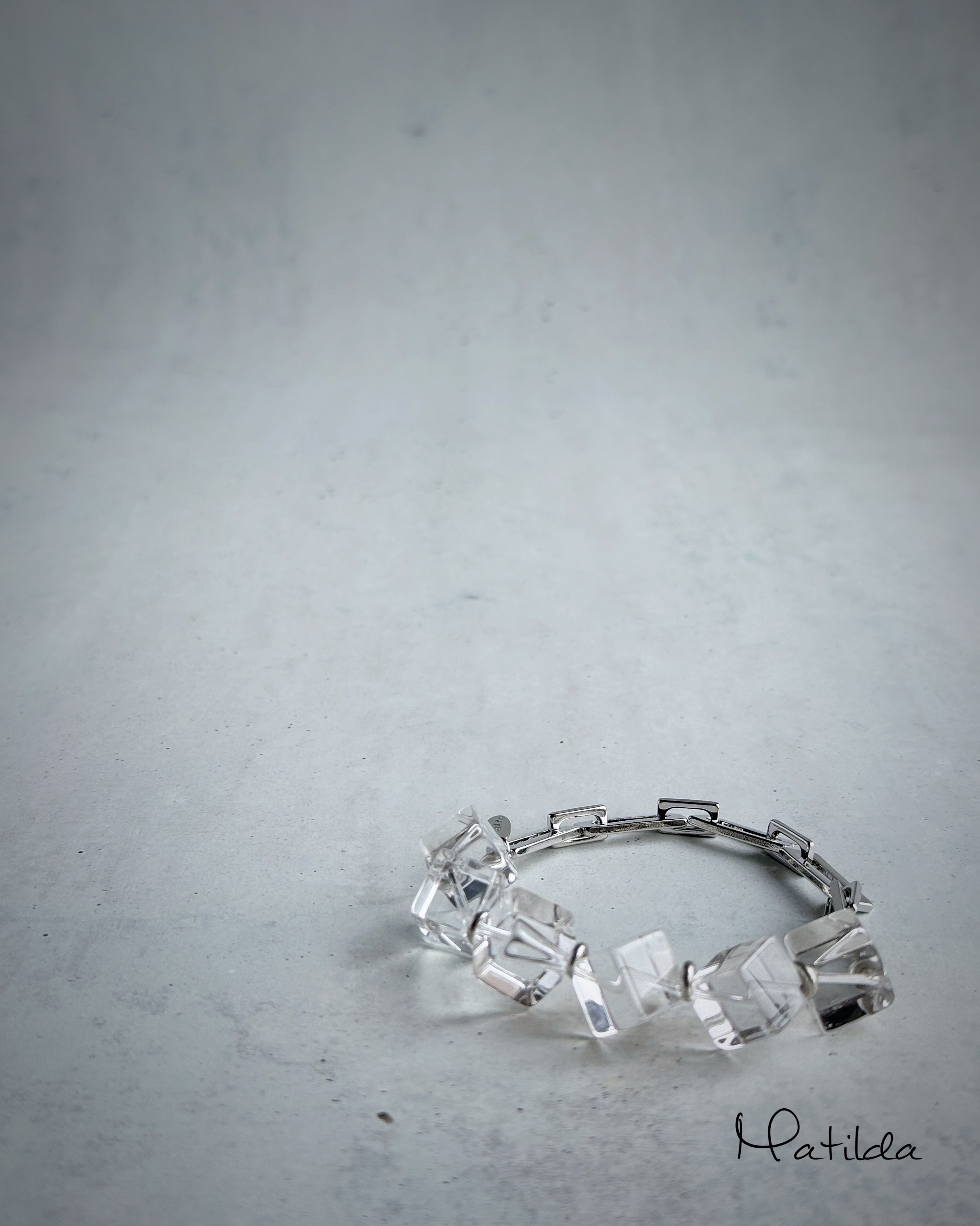 Chain & stone bracelet(キューブクォーツ)