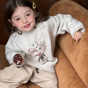 秋花束デザインセーター