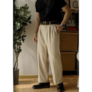 ワイドタックストレートスラックス 225910