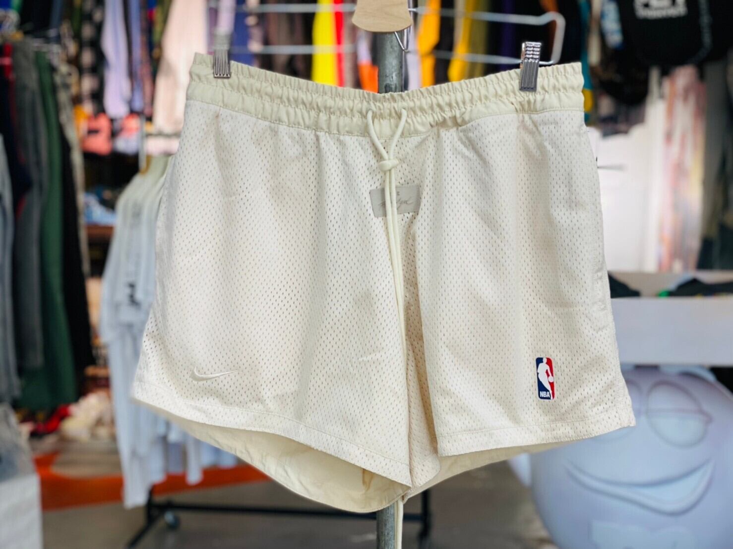 NIKE × FEAR OF GOD M NRG W BASKETBALL SHORT WHITE MEDIUM CU4690 