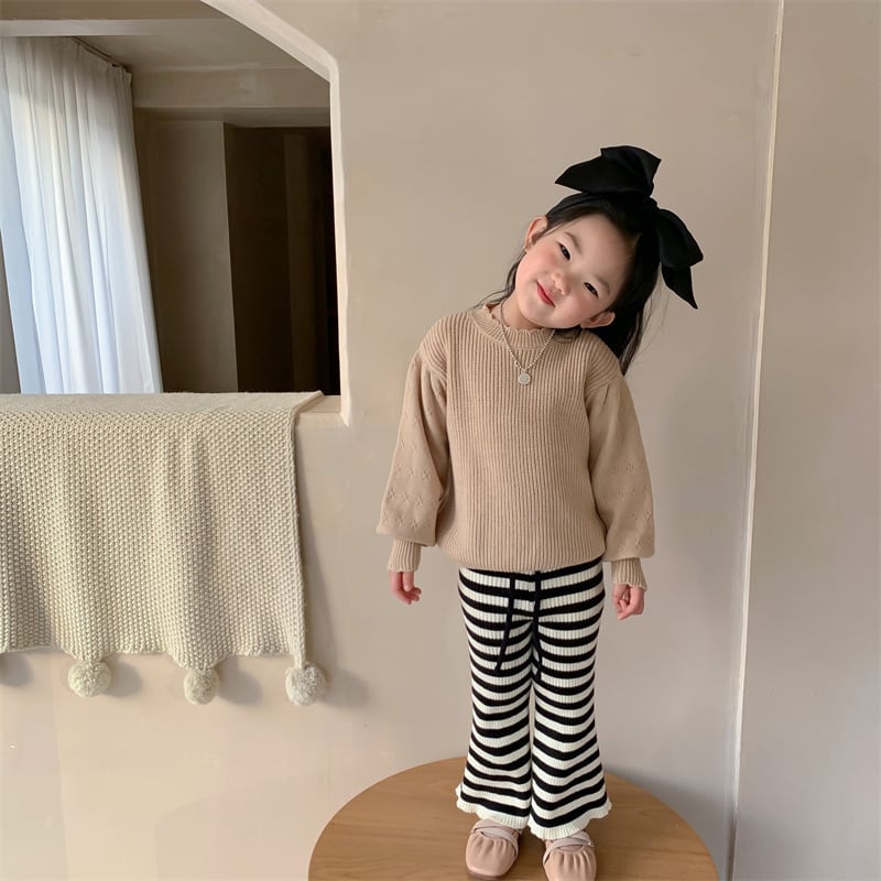 90,100cm　パフスリーブ薄手ニット