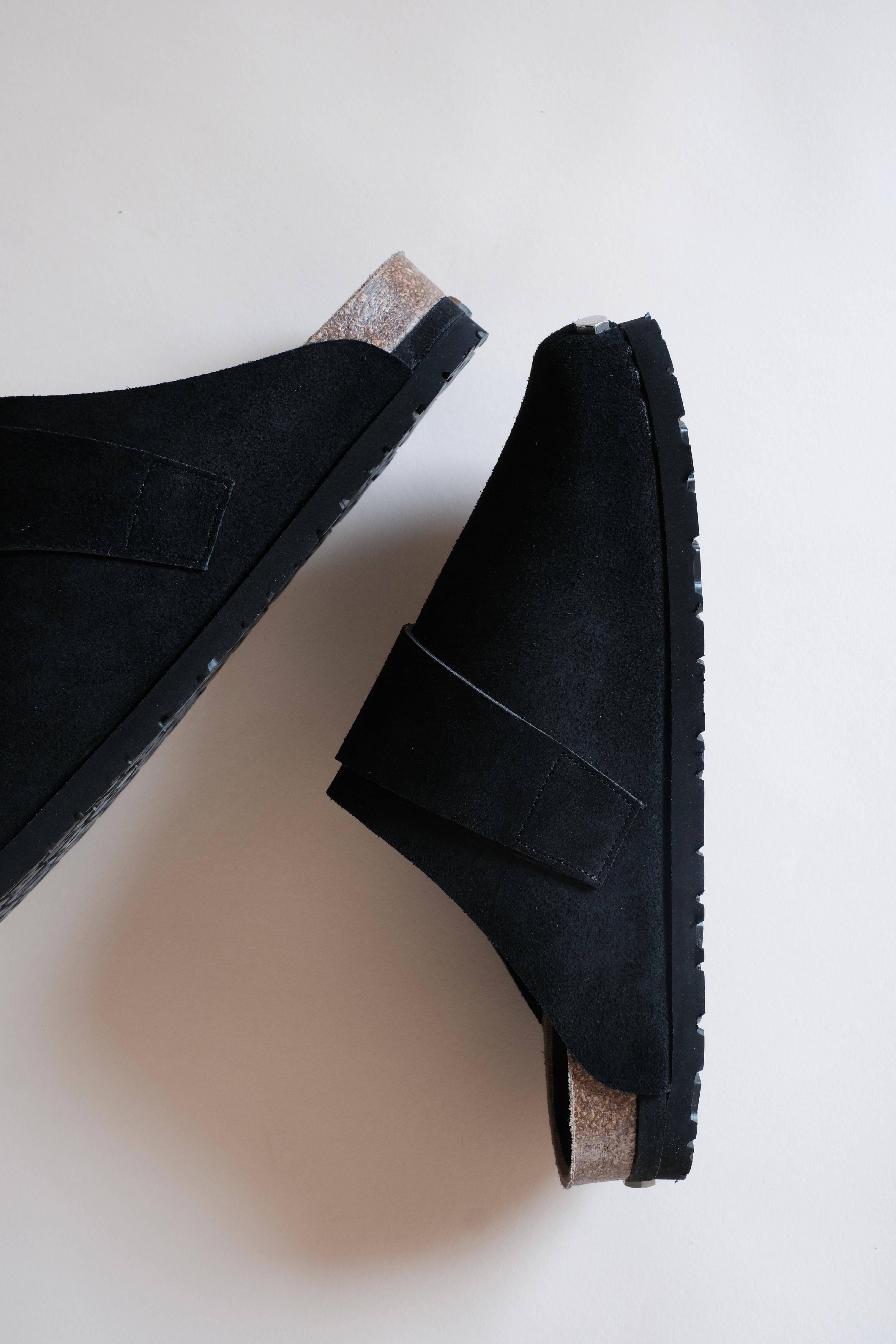 OUAT / BLACK SPACE CLOGS | LIVING