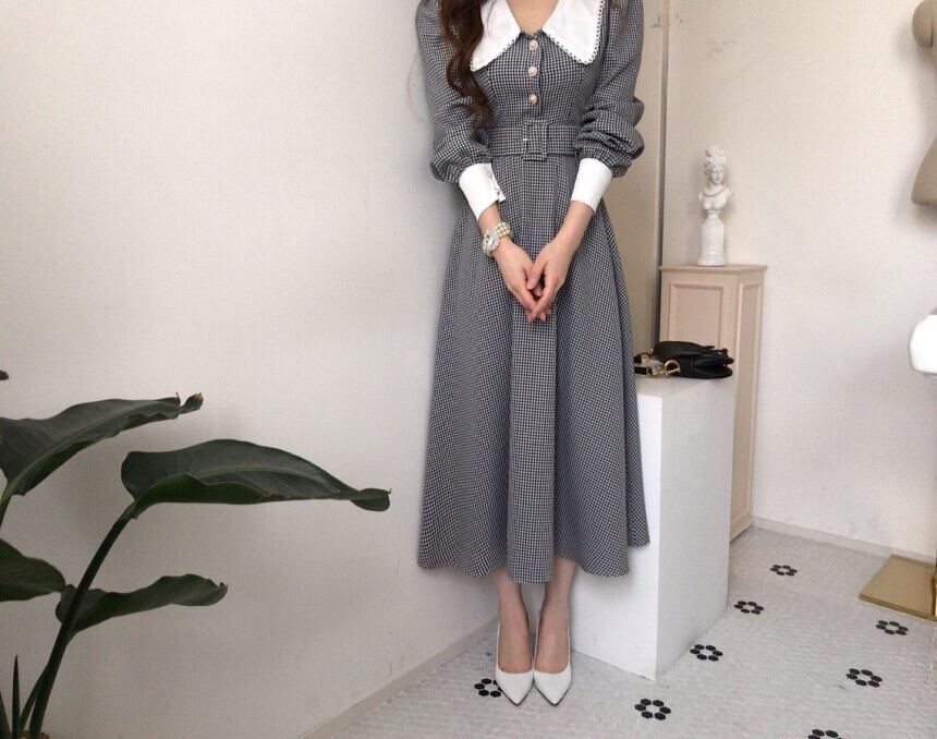 シングルブレスト スカート ワンピース ロングスカート ワンピドレス ロング ロング丈 袖あり パフスリーブ Vネック ストレート Aライン ベルト ウエストリボン ハイウエスト 大人可愛い カジュアル 上品 おしゃれ お洒落 大人女子 エレガント 柄 チェック柄 夏 10代 20代 レディース 女性用 デート お出かけ 女子会 お泊まり 休日 イベント ホテル レストラン 普段使い ファッション コーデ スタイル サイズ S M L 黒 ブラック