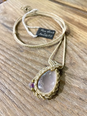 Tapisca マクラメネックレス RoseQuartz Amethyst