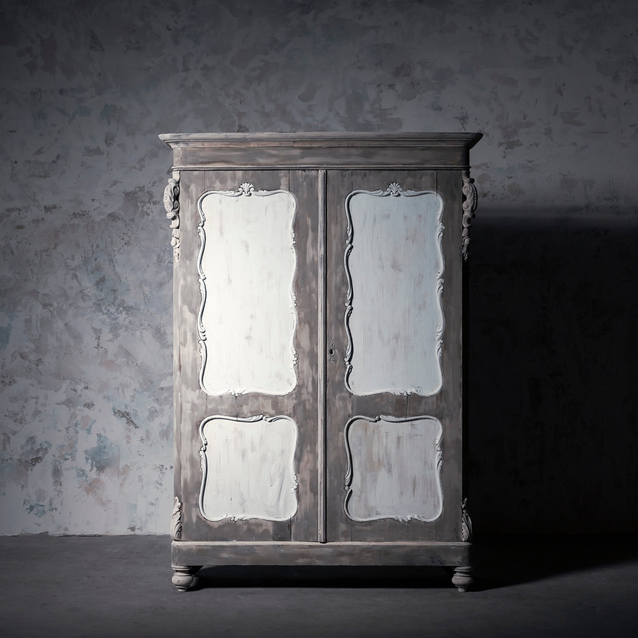 キャビネット/アルモワールキャビネット/フランスアンティーク/ペイントキャビネット/洋服収納/クローゼット/空間装飾