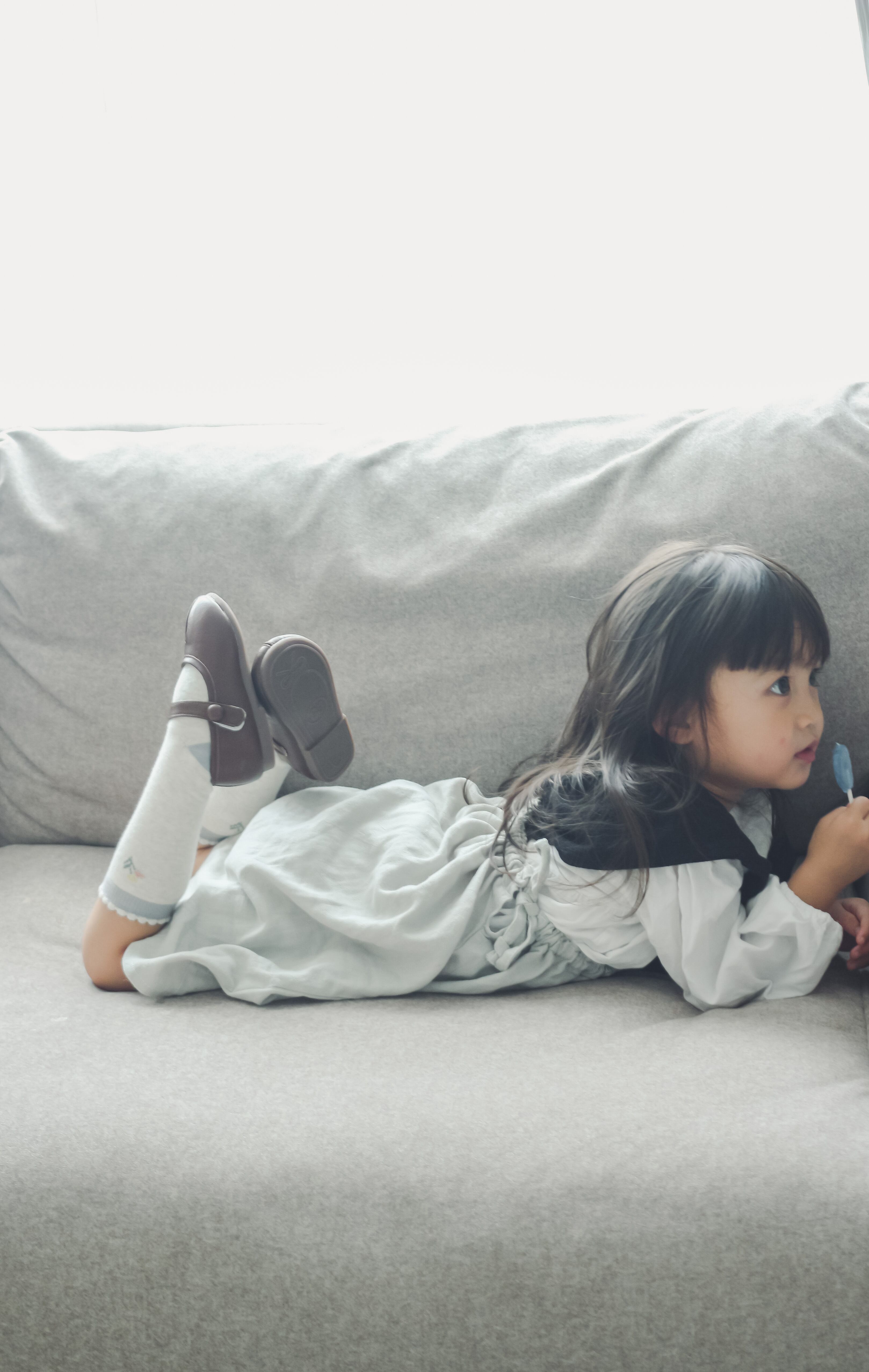 【取寄】サイドリボンがポイントのバイカラーワンピース