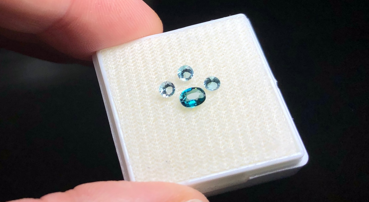 グランディディエライト 0.2ct