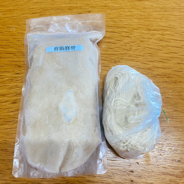 背脂豚骨ラーメン