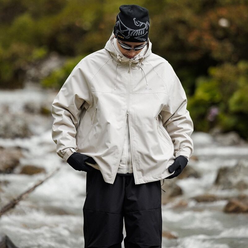 フード付き撥水アウトドアジャケットA18422