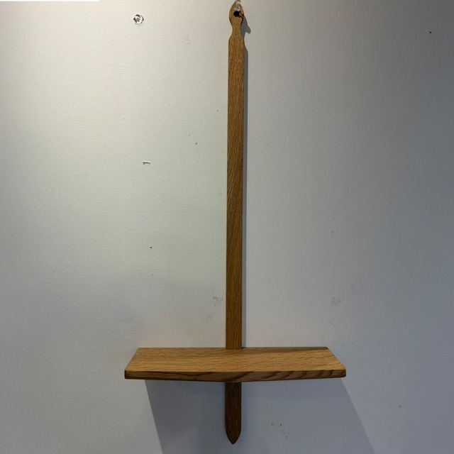 壁掛け棚（ミズナラ）　木工房 玄