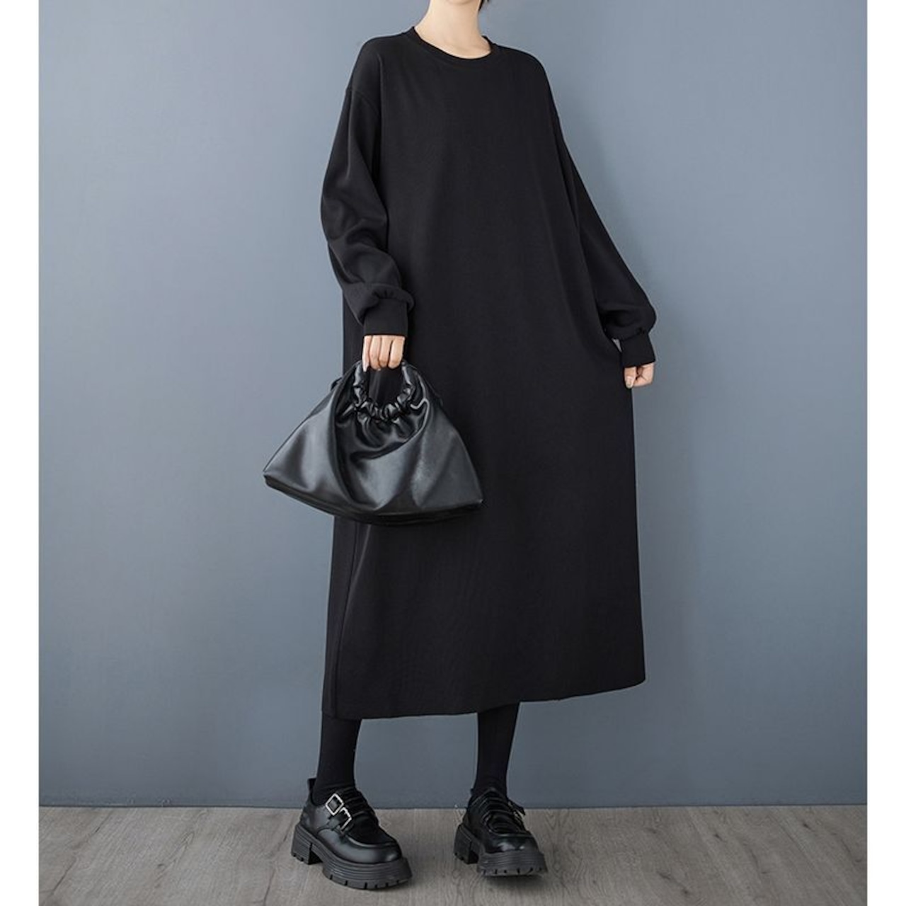 シンプル ブラック ワンピース 60000