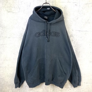 アディダス パーカー 刺繍ロゴ