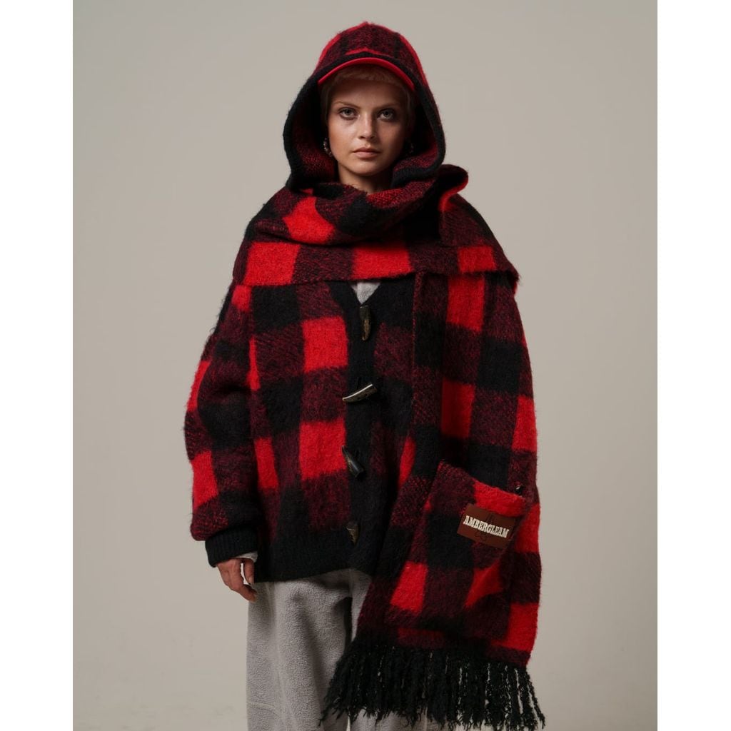 AMBERGLEAM Moist Hoodie Poncho | MAROON WEBSTORE